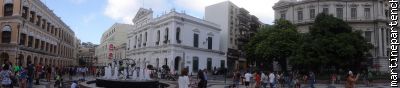 La très jolie place "Largo do Senado".